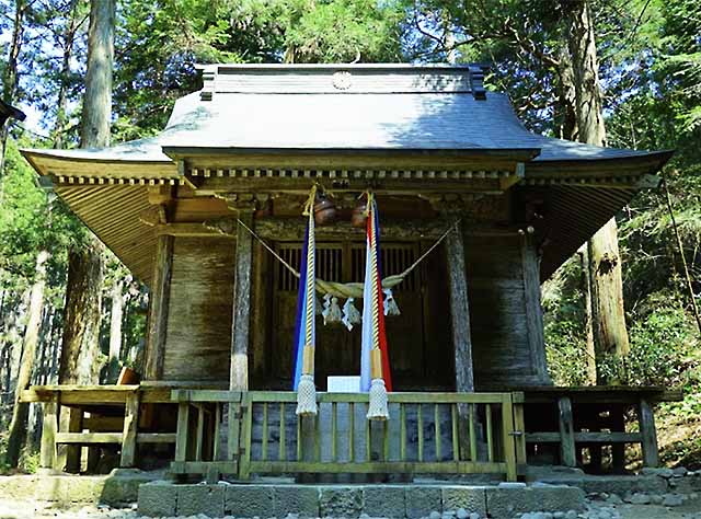 涌谷の黄金山神社拝殿