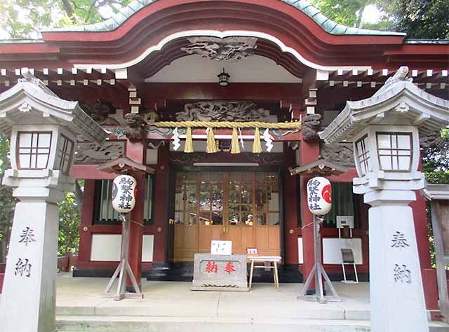 駒繋神社拝殿